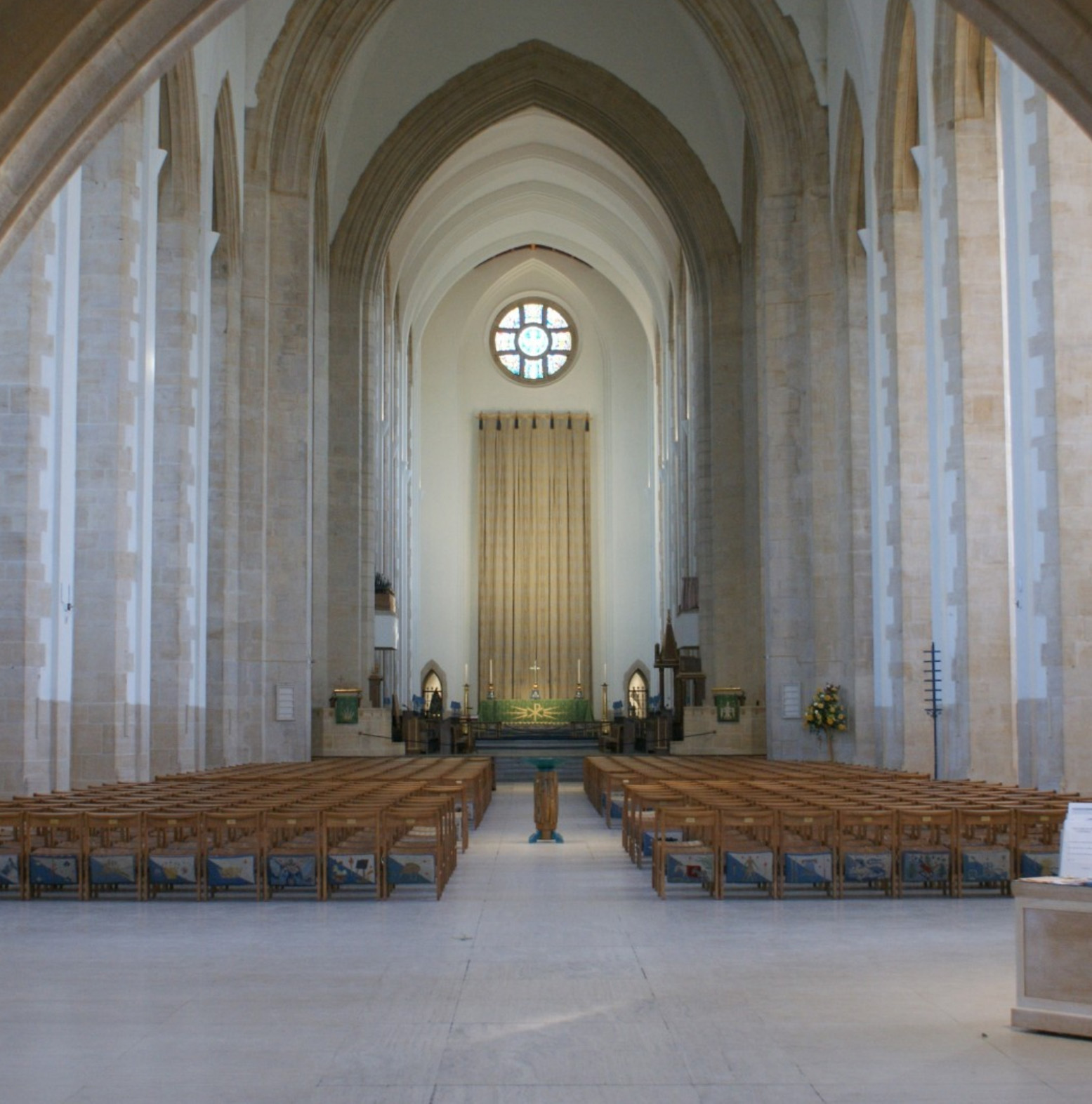 Guildford Cathedral Inside