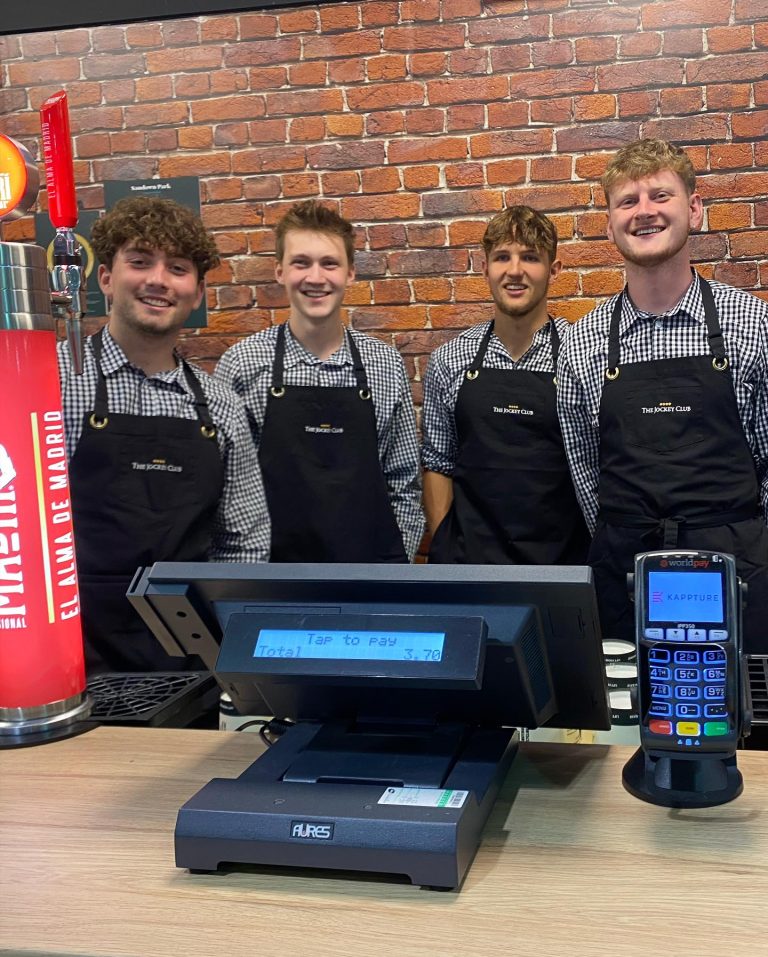 Profiles Personnel Photo 5 768x957