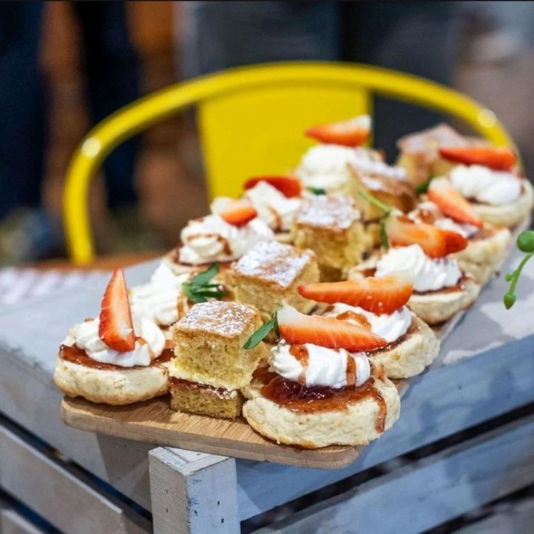 The Tipsy Pigs Photo 10 768x768