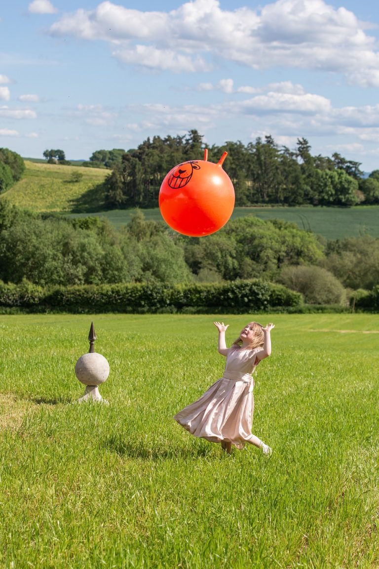 Esme Sam 9383 768x1152